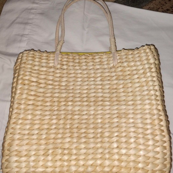 Xharation Straw Corn Husk Pineapple Purse Yellow - Picture 4 of 8